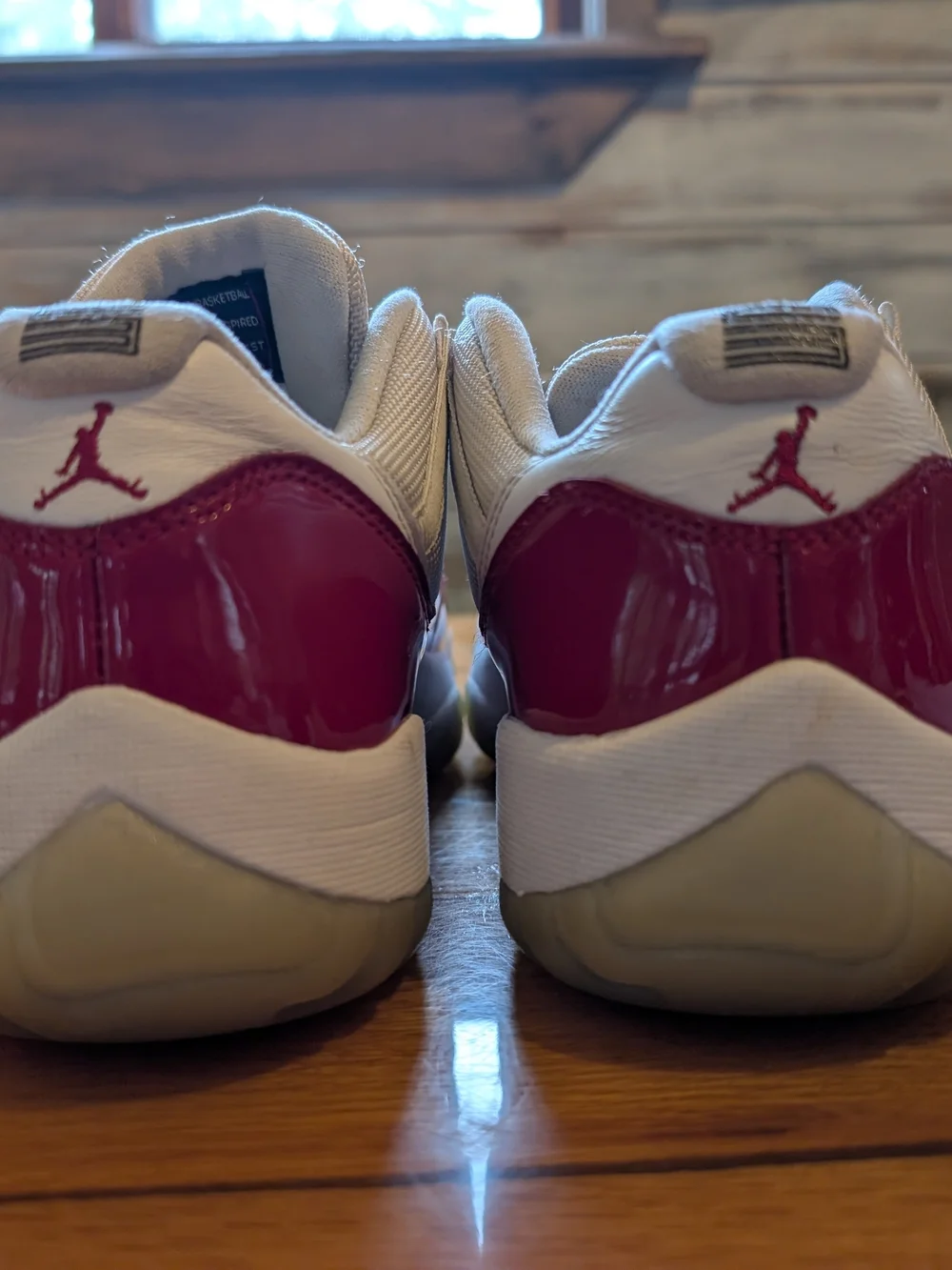 Jordan Men's White and Red Low-Top Sneakers